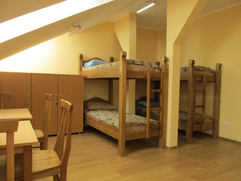 Mini-Hotel Na Pidgradskiy Uzhhorod Phòng bức ảnh