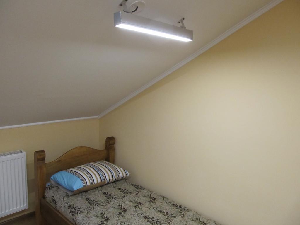 Mini-Hotel Na Pidgradskiy Uzhhorod Phòng bức ảnh