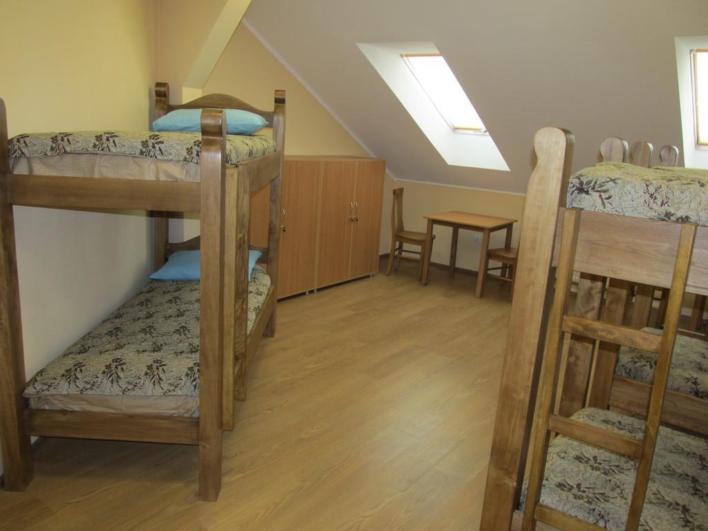 Mini-Hotel Na Pidgradskiy Uzhhorod Phòng bức ảnh